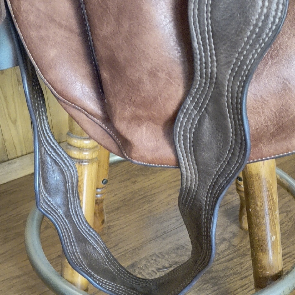 Justin Boots Tan Leather Handbag - Picture 4 of 15